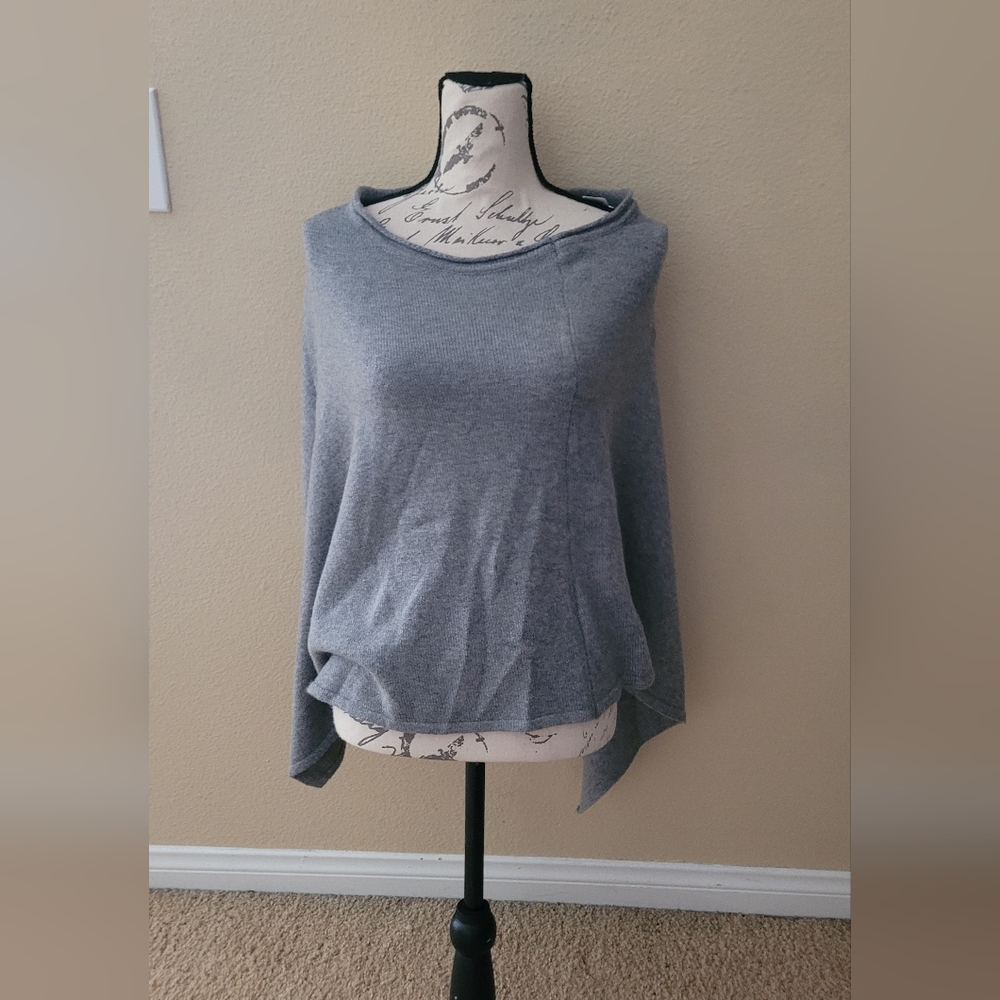 Tabitha Webb Gray Knitwear Poncho